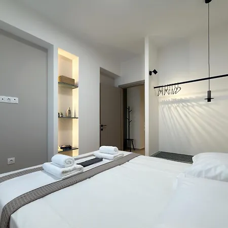 Luxury Downtown E4 Apartament *